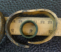 Находка браслетов и колец