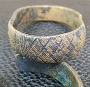 Готландский ораментированный браслет