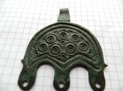 Пельтовидная лунница племени Анты 