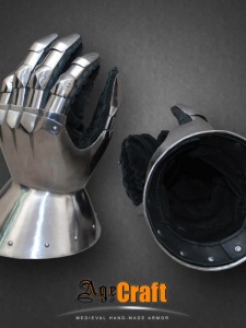 латная перчатка AGEofCRAFT