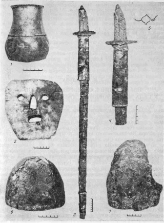 Комплекс вещей нз погребения у с. Манвеловки