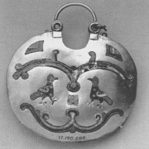 Тыльная сторона колта