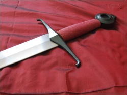 Меч и рондельный кинжал конца 14 века