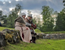 Приозерск. 4 июля. Участники XI Всероссийского военно-исторического фестиваля групп реконструкции средневековья Русская крепость в музее-крепости Корела.