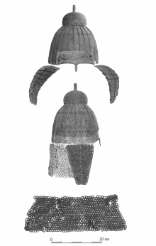 Фотография шлема из Хомутовского района до реставрации.