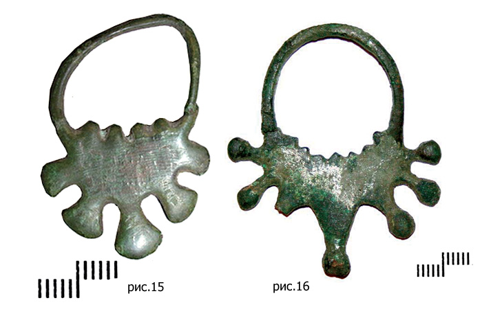 Пятилопастное малое височное кольцо Вятичей XII - XIII вв., / Семилопастное височное кольцо Радимичей XI - XII вв.