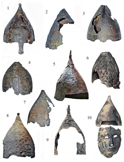 Сфероконические шлемы со шпилем и «яблоком»: 1 – шлем с территории Украины, Государственный Эрмитаж; 2 – Демьяновка; 3 – Екатеринослав; 4 – Праздничный; 5 – Прикубанский-1; 6 – Бурты; 7 – Мировка; 8 – Ладожская; 9 – Хавалы IV; 10 – Куйбышево (рисунок автора)