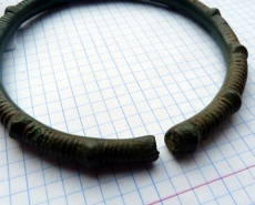 Клад бронзовых браслетов VIII-VI до н.э.