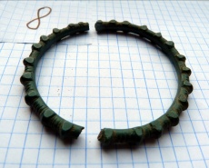 Клад бронзовых браслетов VIII-VI до н.э.