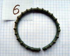 Клад бронзовых браслетов VIII-VI до н.э.