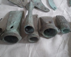 Клад бронзовых изделий культуры Ноуа XIV-XIII вв. до н.э.