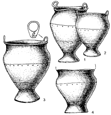 Клепанные котлы с территории сабатиновско-белогрудовского круга