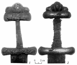Рукояти мечей №2 (1) и 3 (2) до реставрации